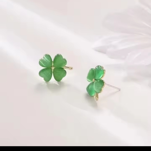 Earrings Four Leaf Clover Women's New f33 - Picture 2 of 2
